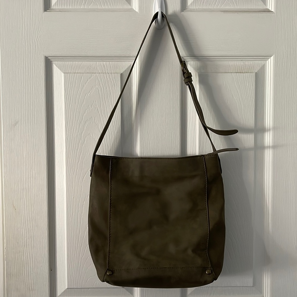 Universal Thread Shoulder Bag